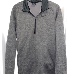 Nike pullover dri fit